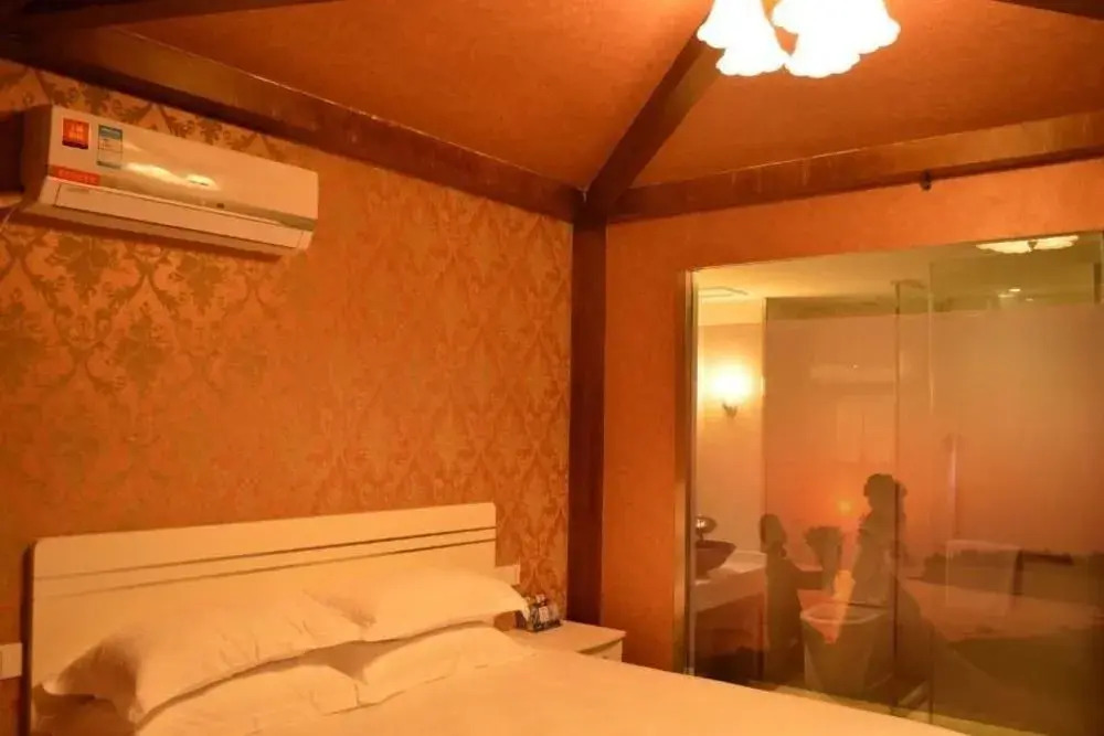 ABC Hotel