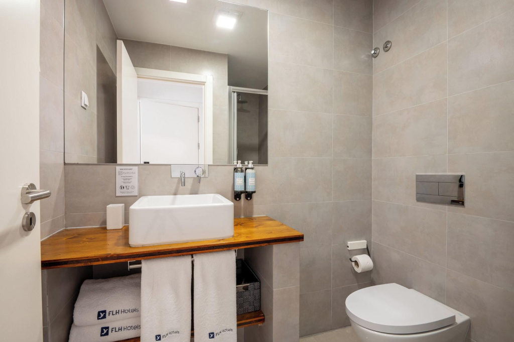Bica FLH Suites