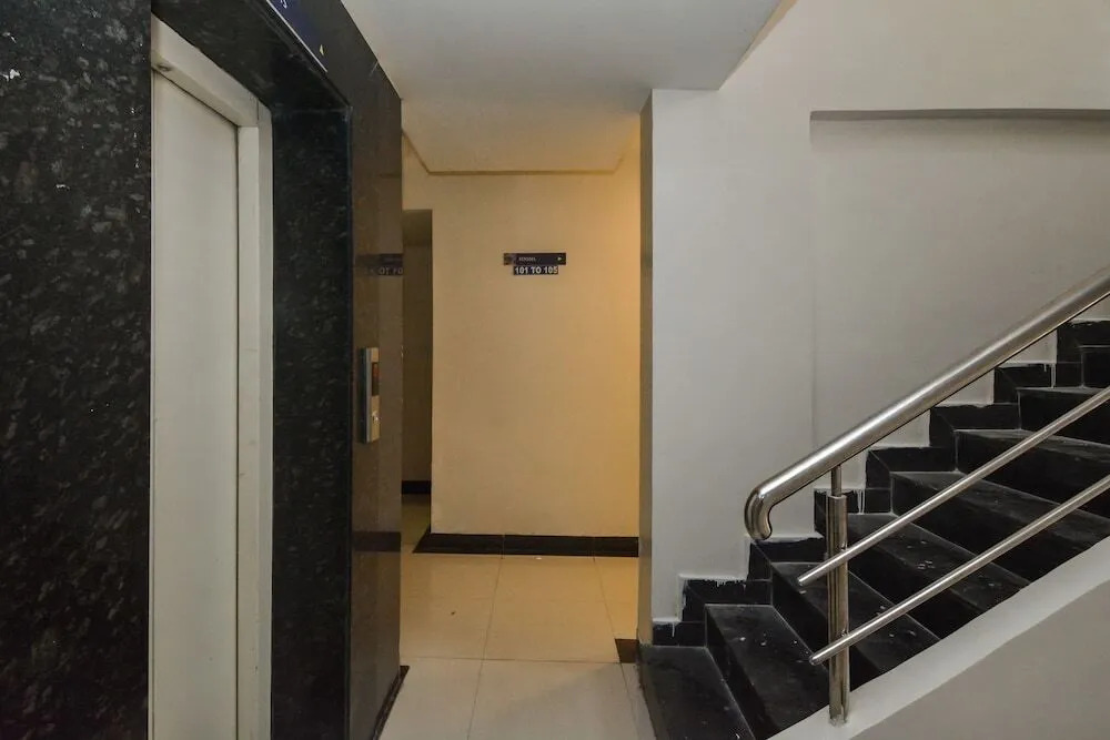 FabHotel Chetan Executive