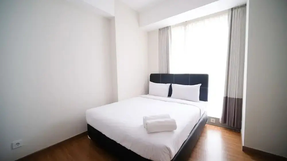 Homey 3Br With Private Lift At Grand Sungkono Lagoon Apartment