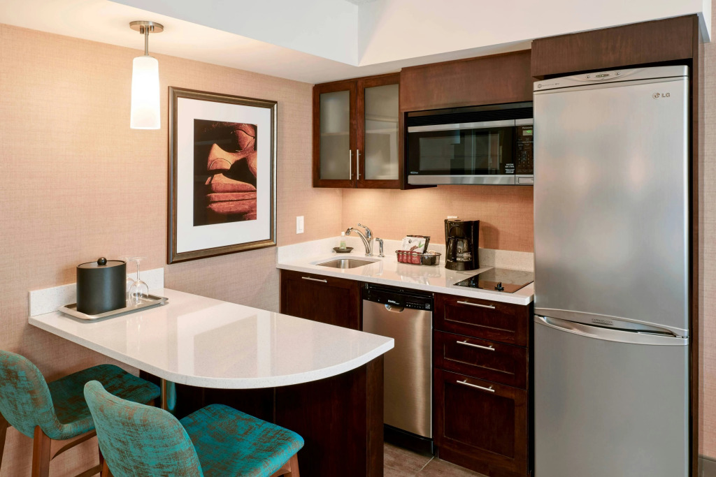 Residence Inn by Marriott Vancouver Downtown