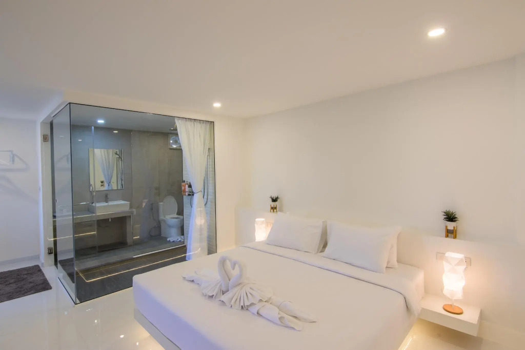 The White Hotel By Charoensri (SHA Extra Plus)