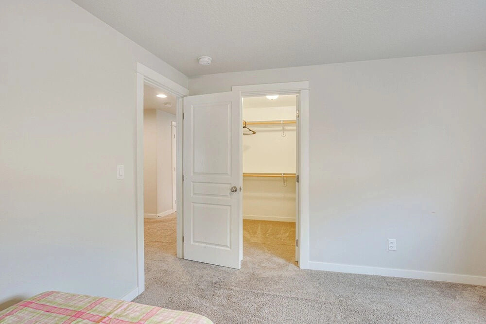 2 Mi to University of Oregon: Modern Eugene Home!