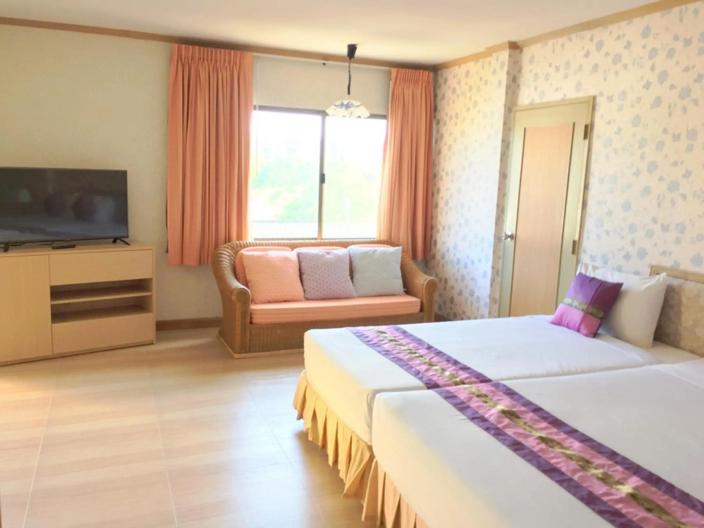 Takiab Beach Resort