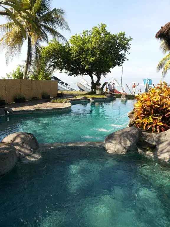 Abalone Resort