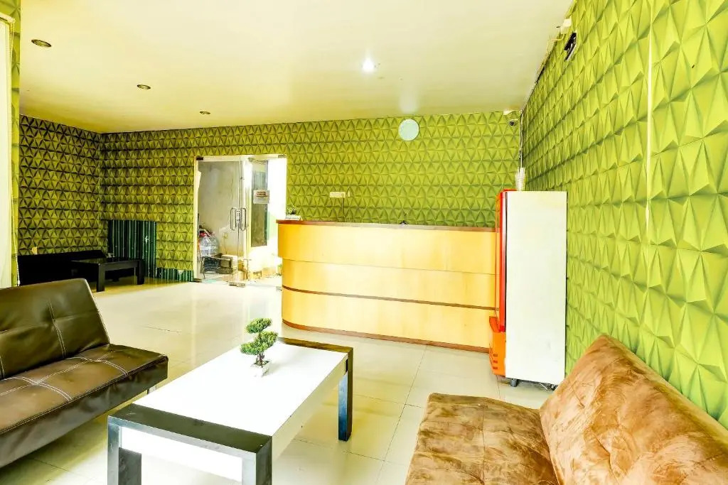 OYO 91240 Jogja Amazon Green 2