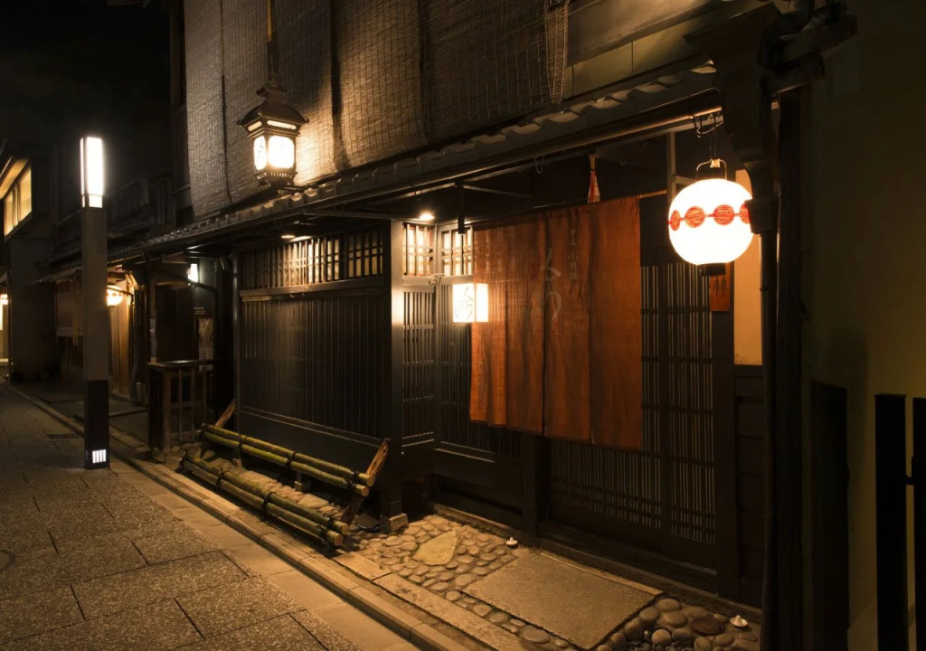 Kamishichiken Oku