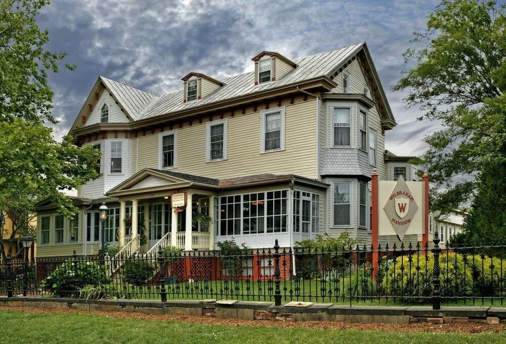 Wilbraham Mansion