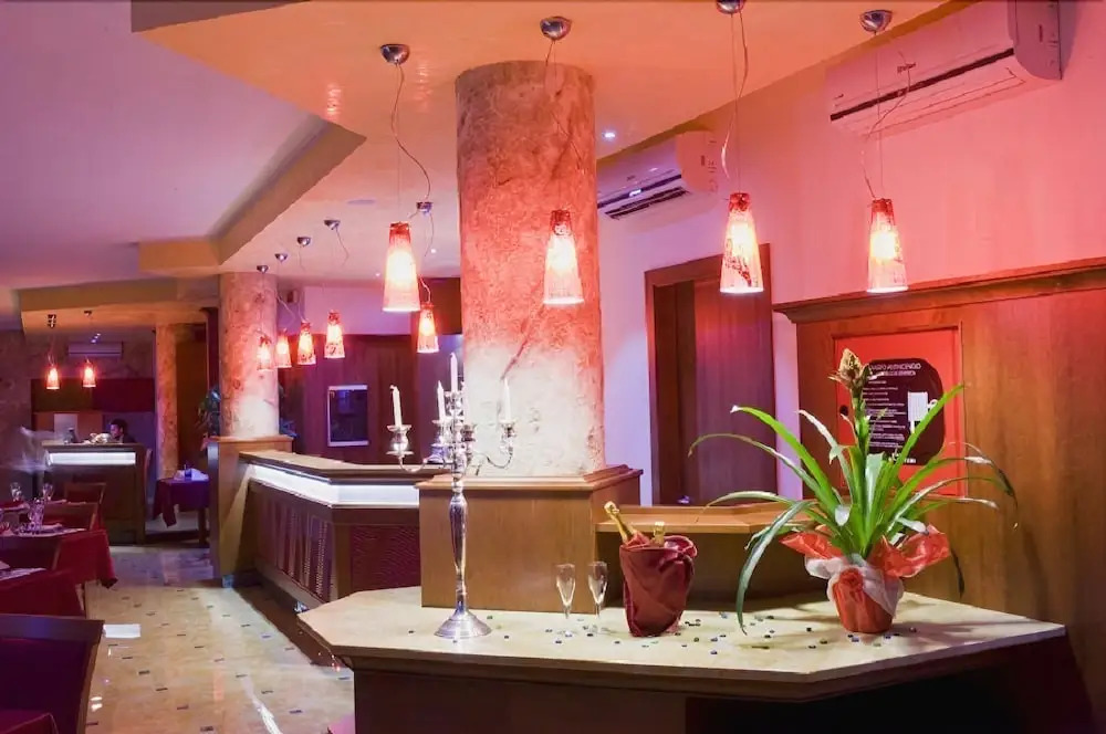 Hotel Alba