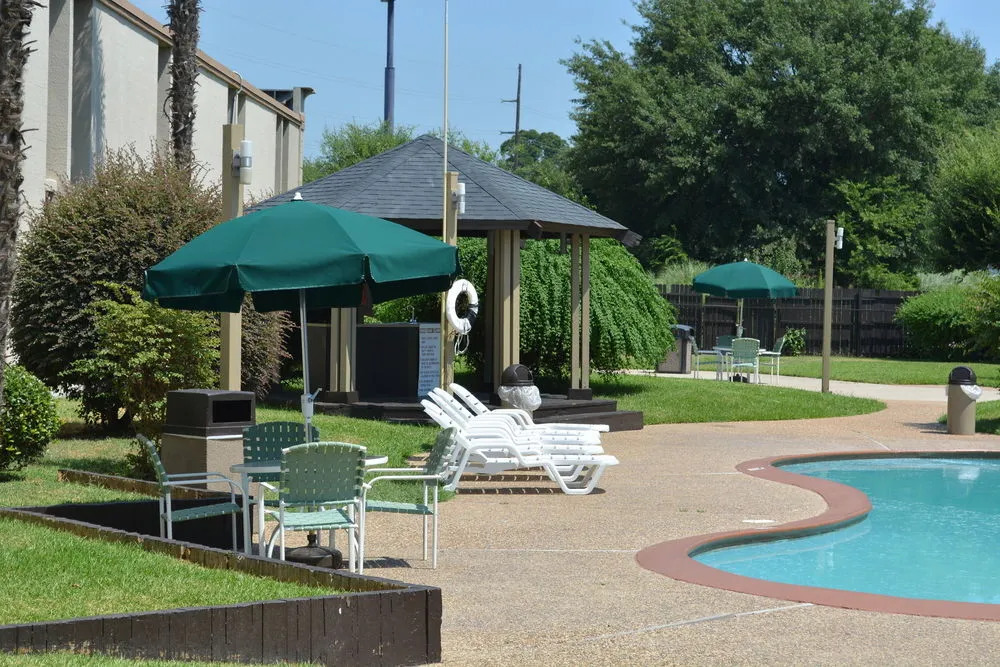 LeBossier Hotel