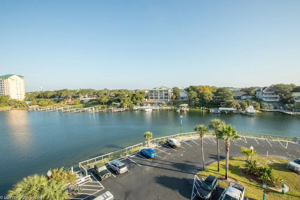 Dolphin Point 601B - 2 Br Condo