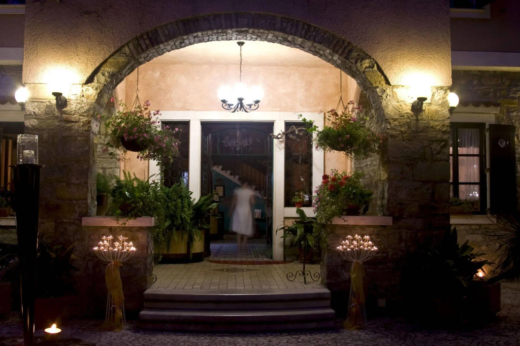 Villa Andor