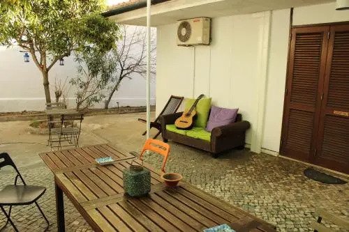 Le Penguin Hostel