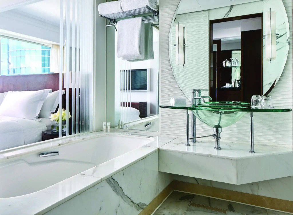 Cordis, Hong Kong - Langham Hospitality Group