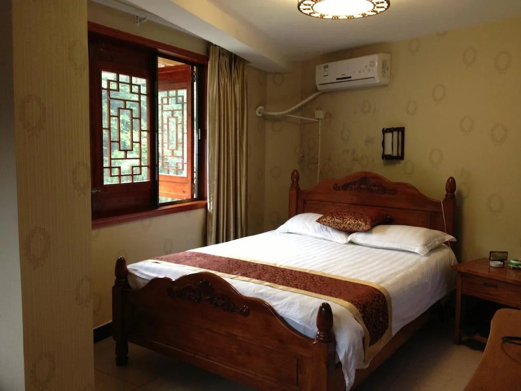 Moshang Huakai Guesthouse