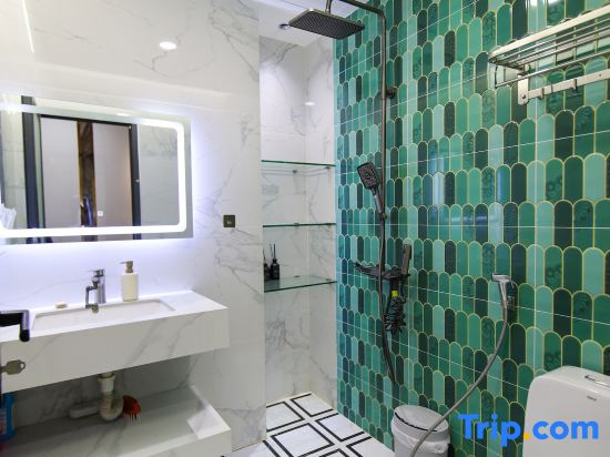 Luxury Apartment 01 Bedroom Free Pool Gym