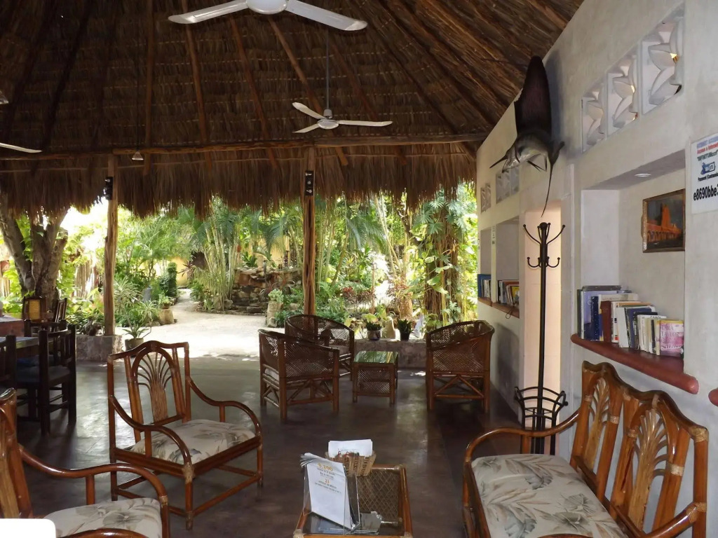 Gardenhotel Macan Ché B&B
