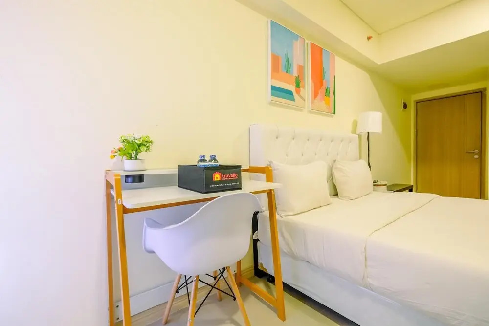 Simply And Homey Studio Meikarta Apartment