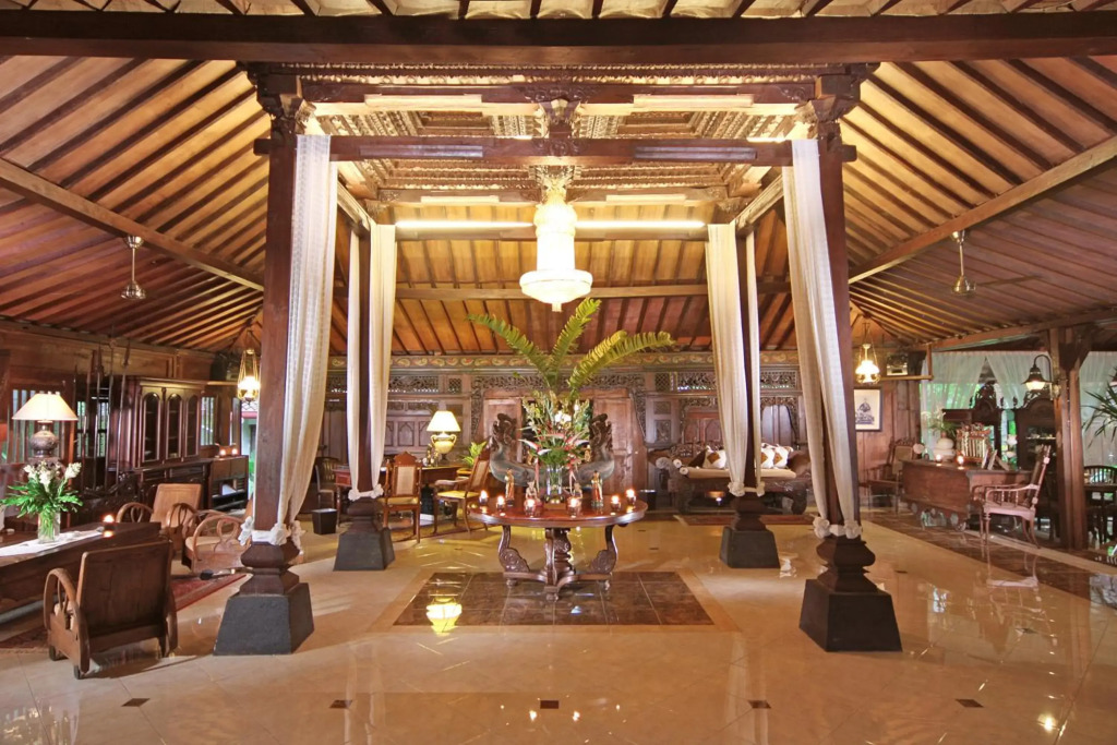Joglo Plawang Villa & Resort