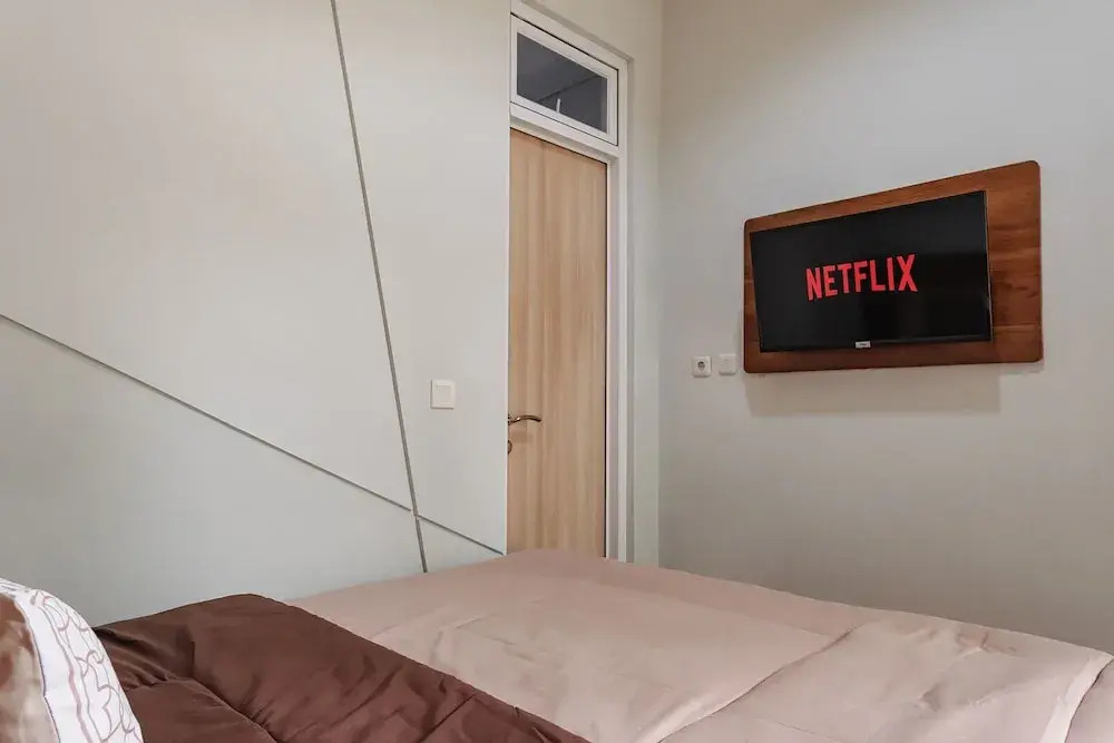 Calma Coliving at Bintaro, Tangerang Selatan