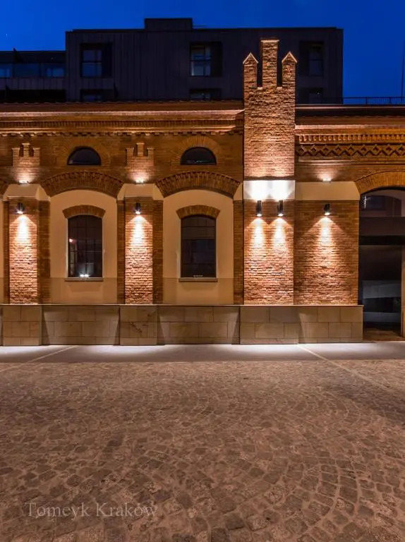 Top floor luxury apartment