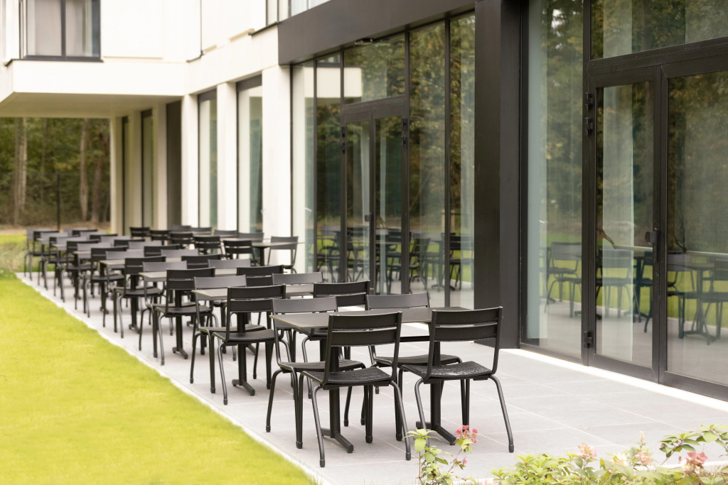 Holiday Inn Express Brussels - Airport by IHG