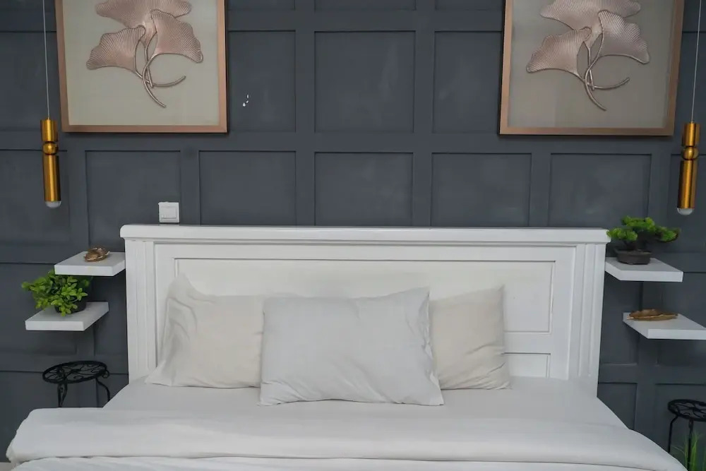 Royal Luxury Apt at Embassy Garden