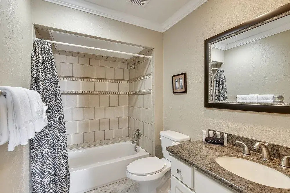 Dawn 1038-sailor's Repose 2 Bedrooms 2 Bathrooms Condo