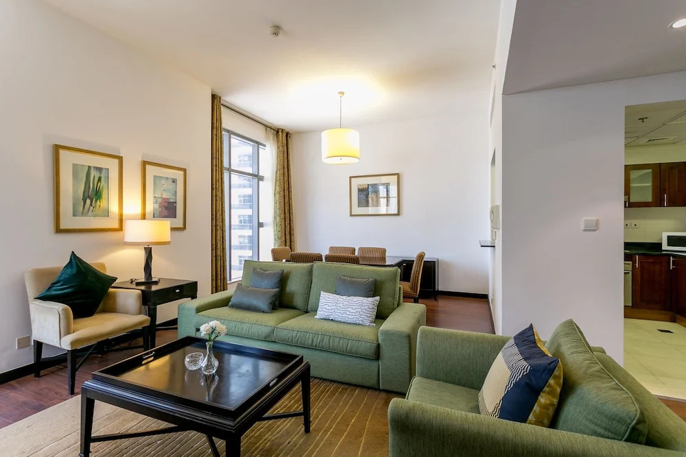 One Perfect Stay - Green Lake Tower 1
