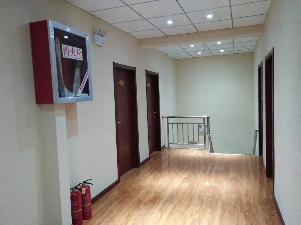 Jin Bai He Business Hotel(金百合商务宾馆(西安咸阳国际机场))
