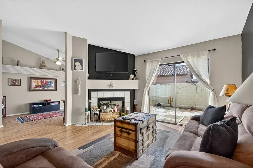 Tempe Oasis With Fire Pit & Bbq Lounge 2 Bedroom Home