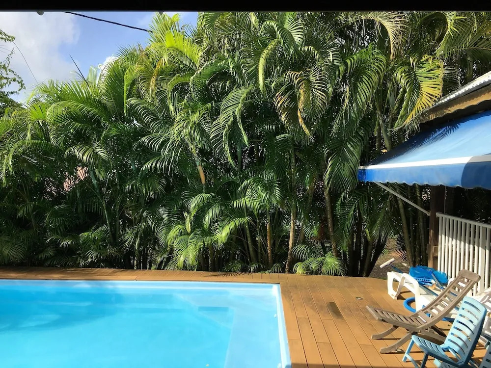 Apartment With 3 Bedrooms in Le Robert, With Wonderful sea View, Priva