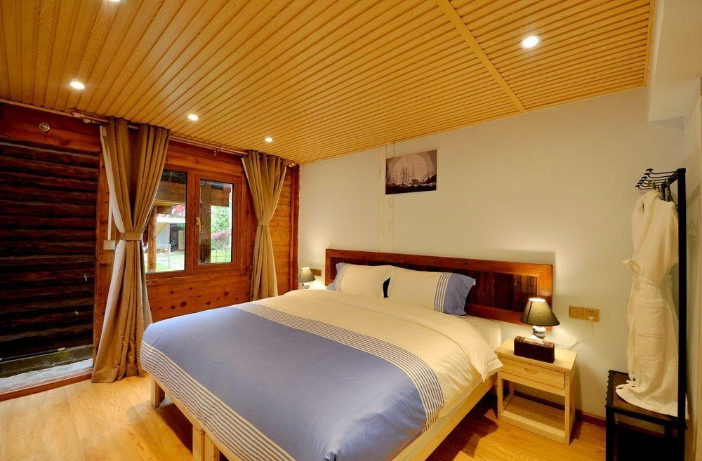 Lugu Lake Guanlanyue Inn