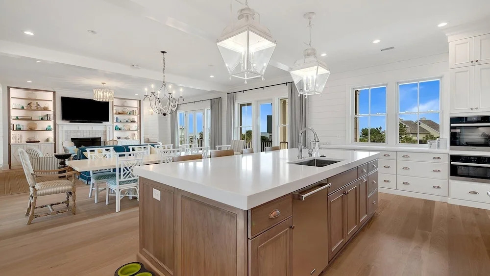 Above The Top Of The Line - Tennessea House 6 Bedroom Home by Peace Vacations