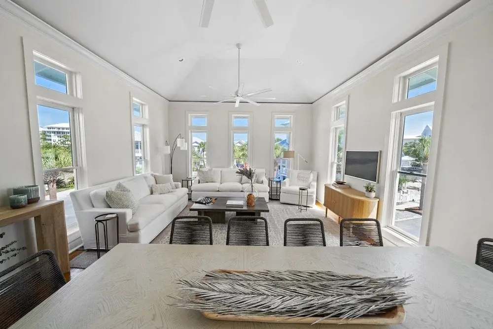 Seaside Serenity 3 Bedroom Home by RedAwning