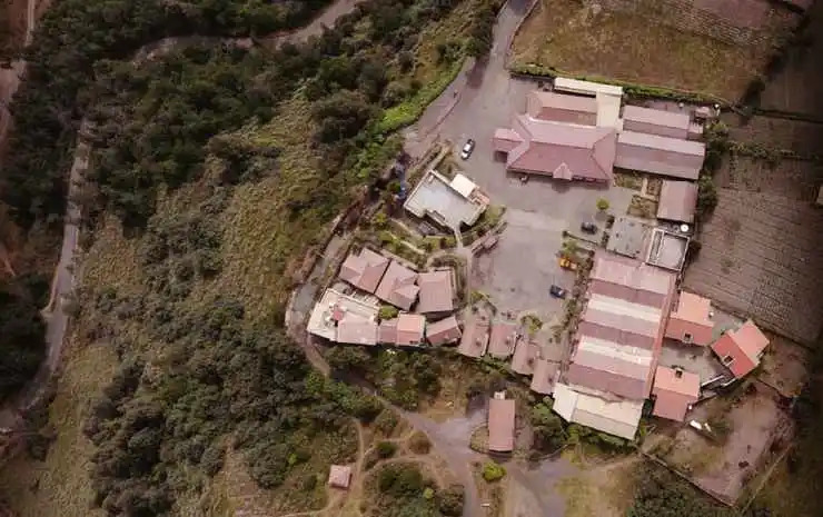Lava View Lodge