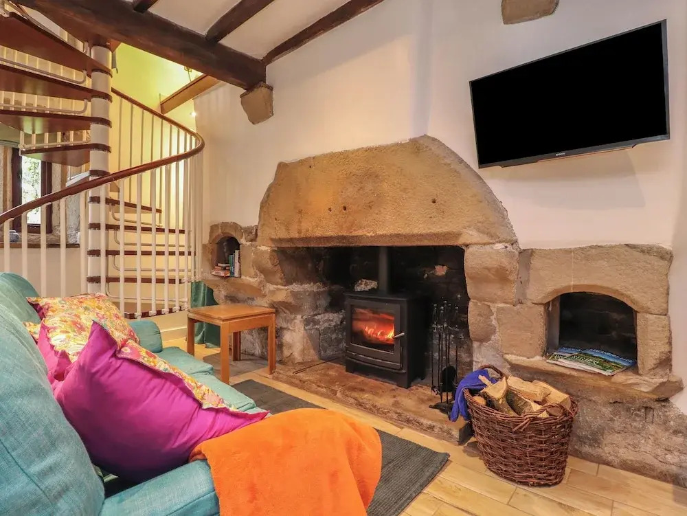 Pear Tree Cottage at Hey Farm