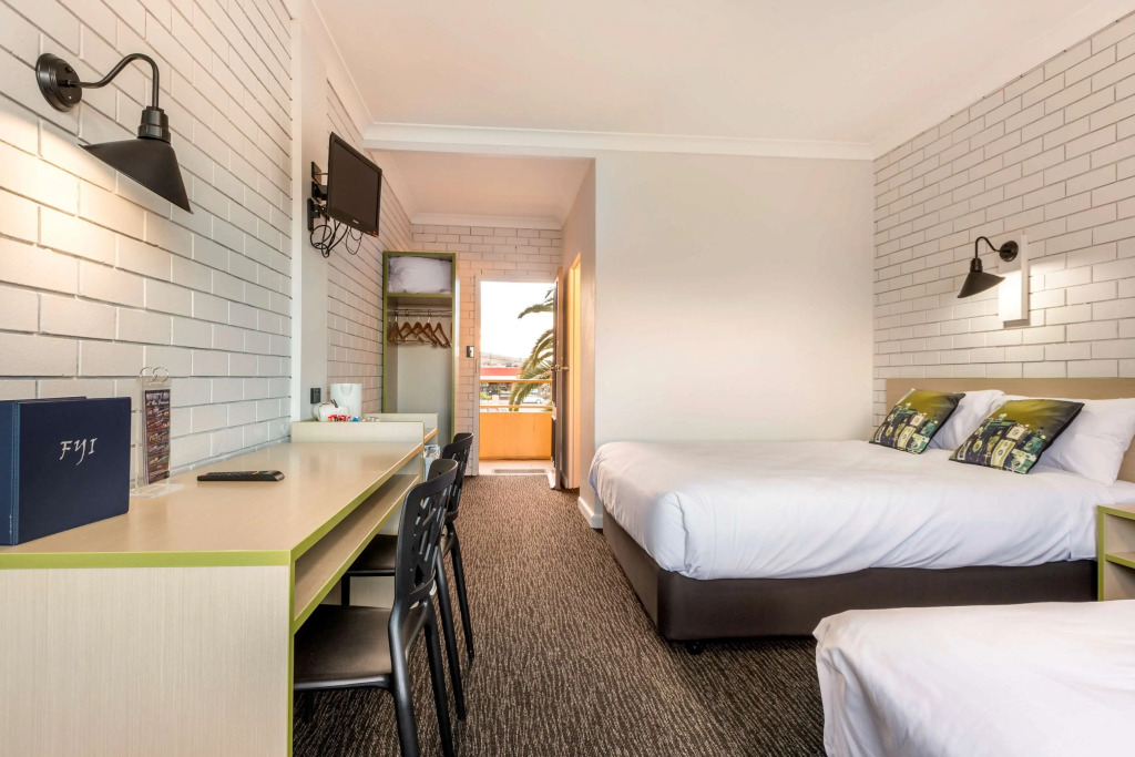 Boomerang Hotel