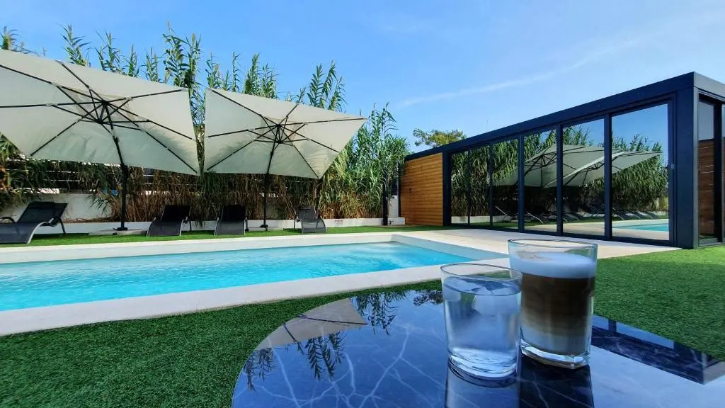 Villa Aurus