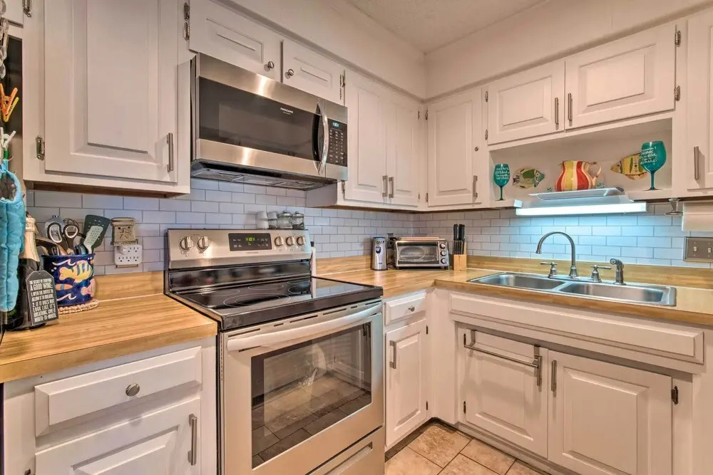 Topsail Beach Oceanfront Oasis w/ Stunning Views!