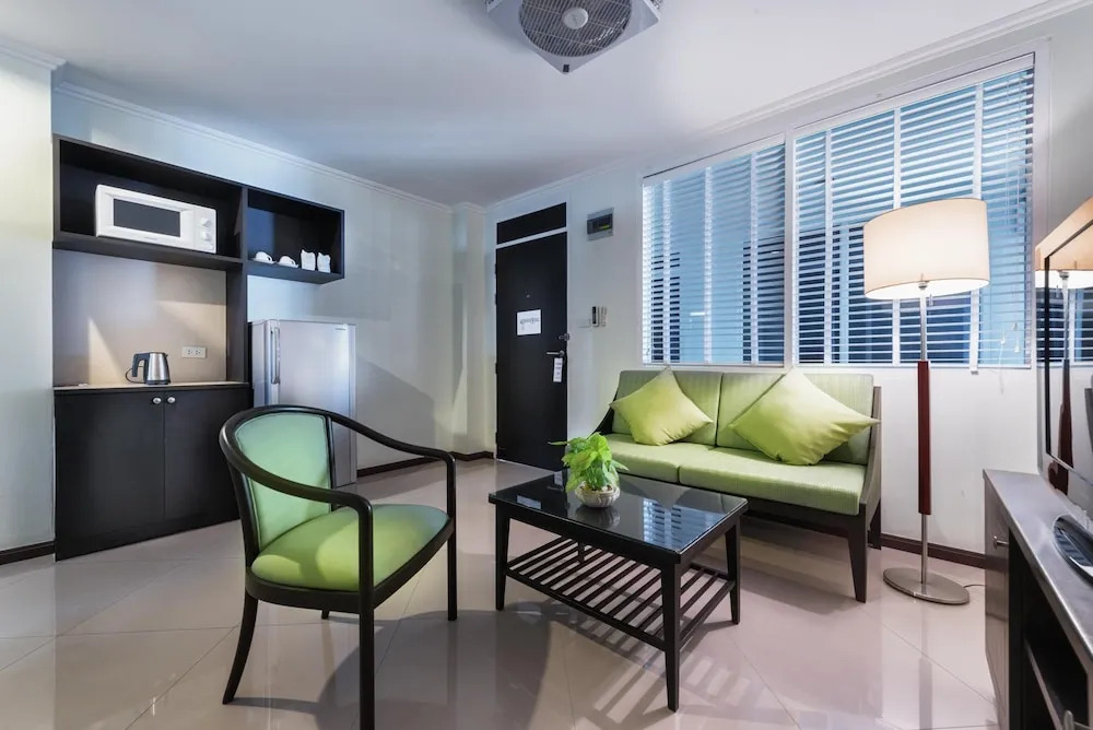 Capital Mansion Executive Living Suites
