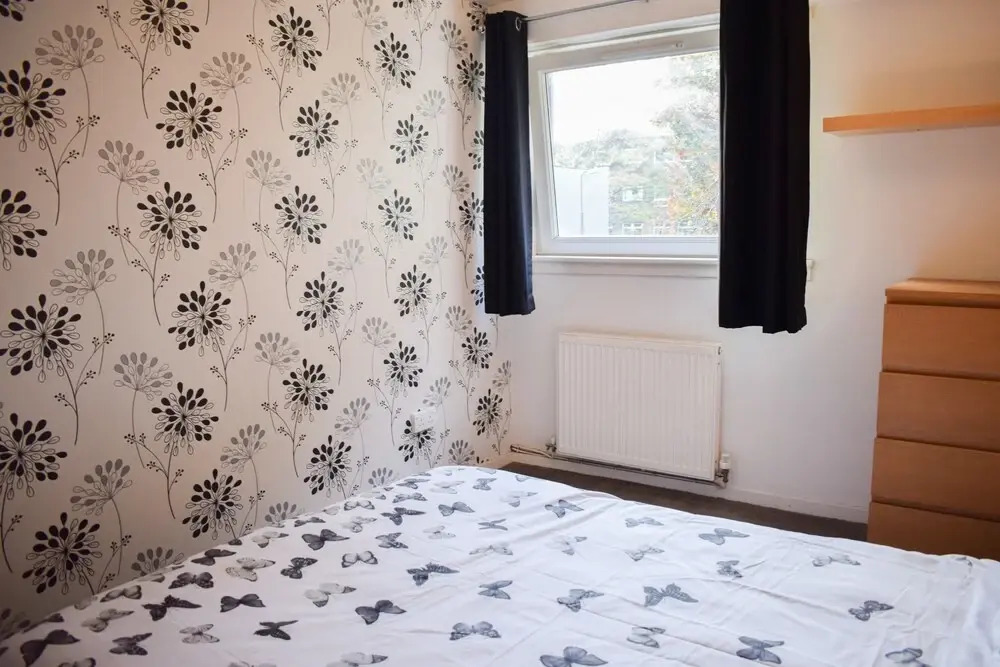 2 Bedroom Flat in the Heart of Leith