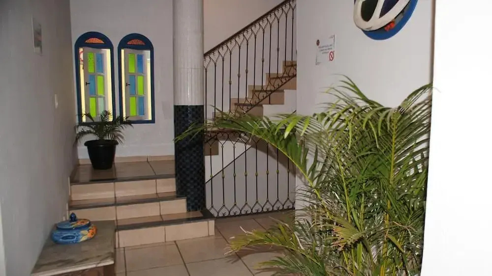 OYO Hospedaria Mineira