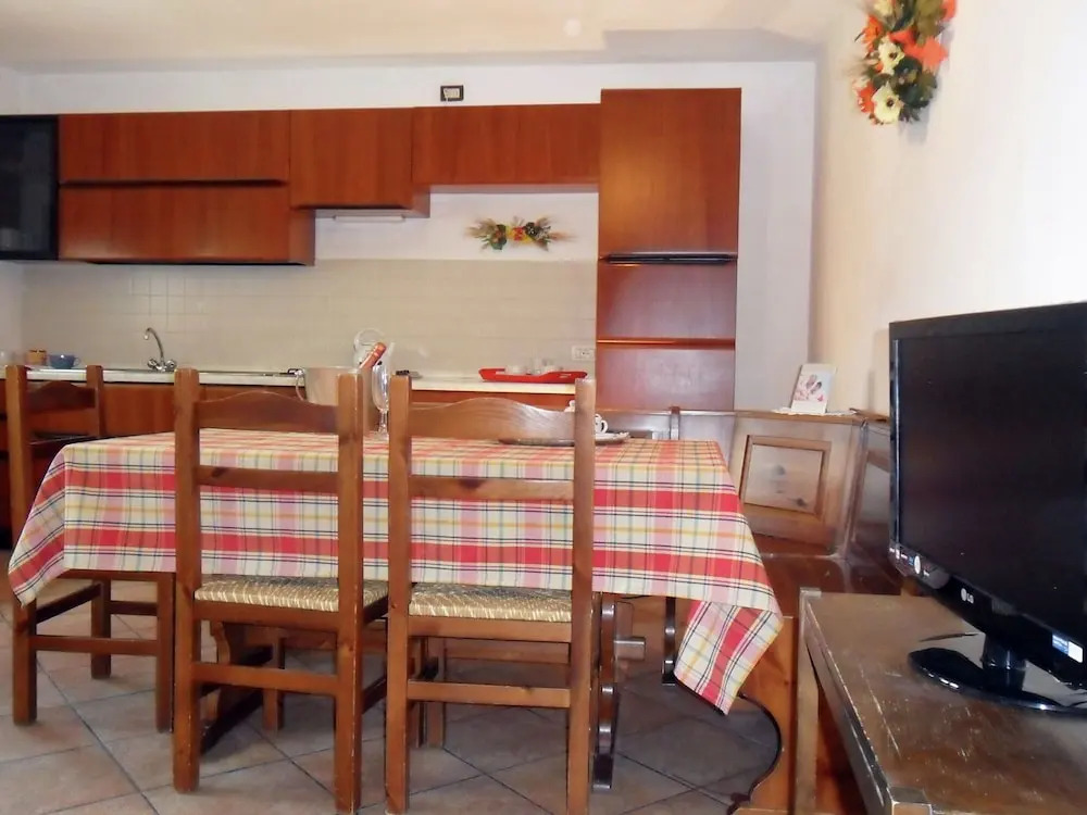 Apartment in Celledizzo Near Ski Area
