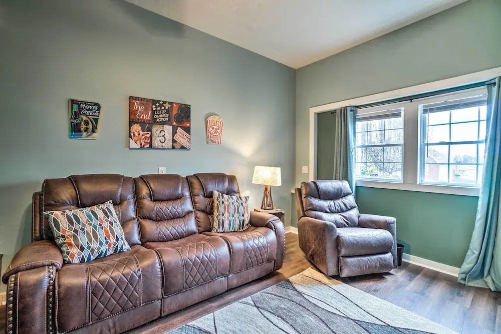 Suburban Getaway w/ Game Room, 19 Mi to Nashville!