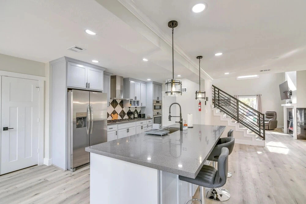 2-unit Houston Getaway Near NRG & Hermann Park