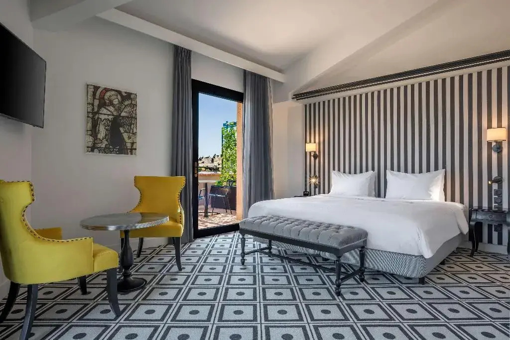Hotel du Roi & Spa by SOWELL COLLECTION