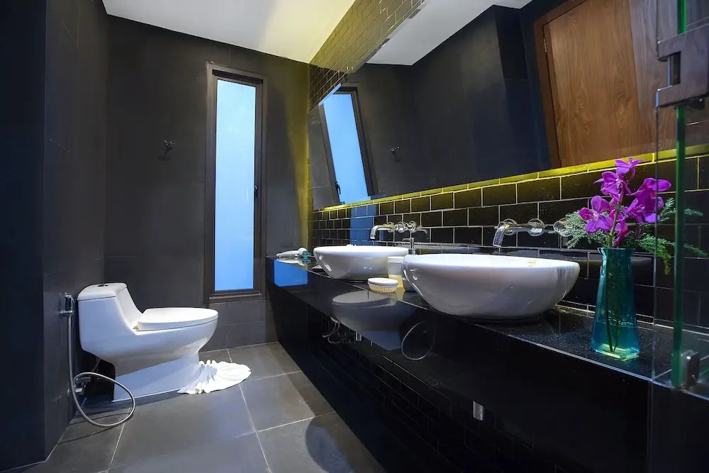 Elegant 3BR Pool Villa Coco B6 in Kamala