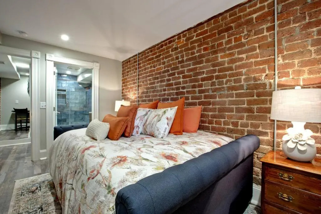 Sophisticated Historic Remodeled 9 BR