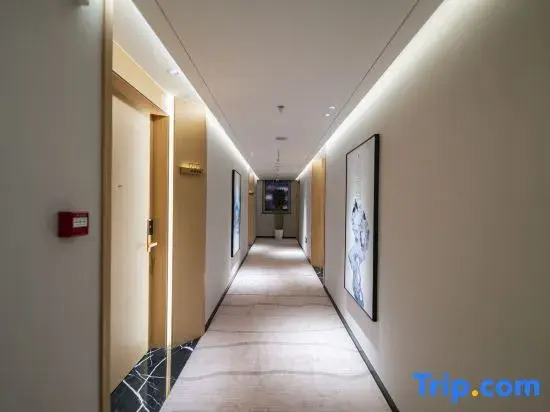 Xinghe Hotel (Fengcheng 2nd Road Bachenmen Subway Station)